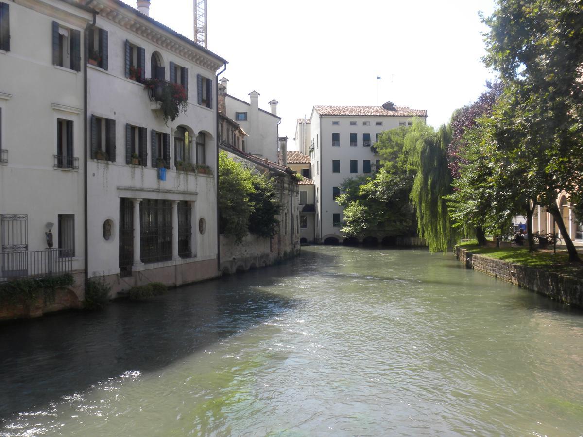 Portico Oscuro Deluxe Apartment - Centro Citta Treviso Dış mekan fotoğraf